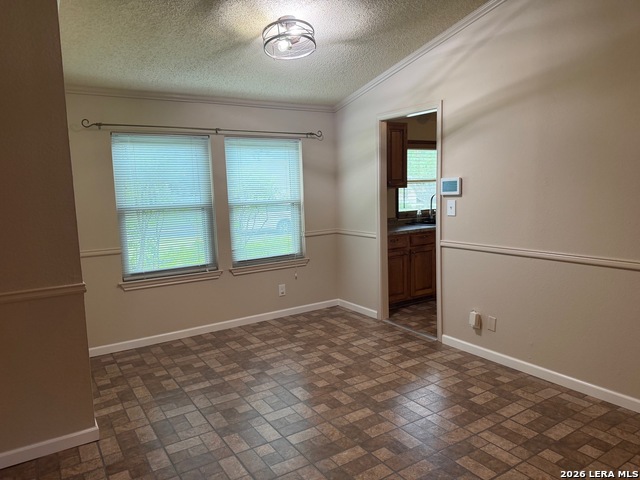 127 Stonegate Property Photo 9