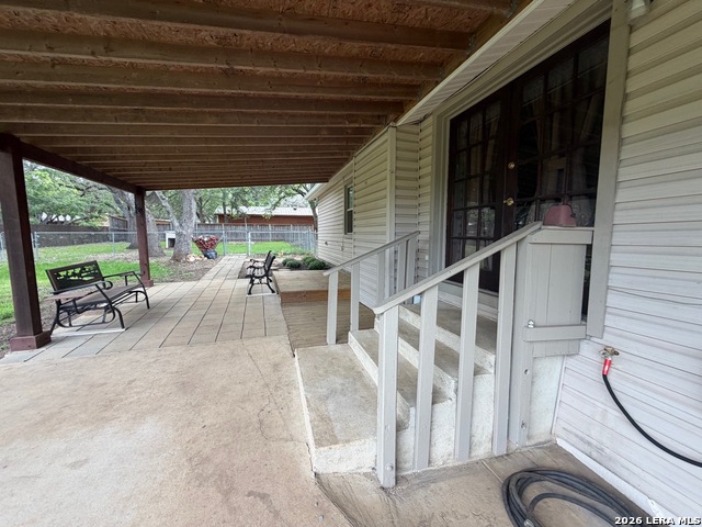 127 Stonegate Property Photo 24