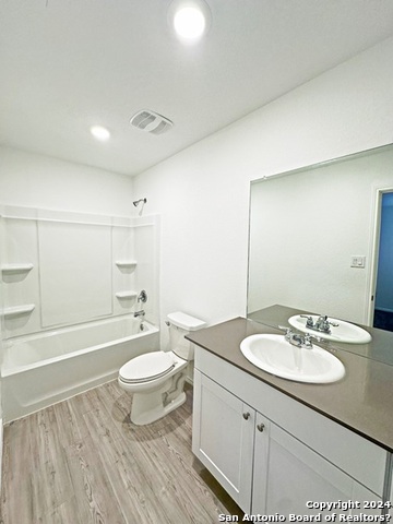 3821 Far Horizon Property Photo 18