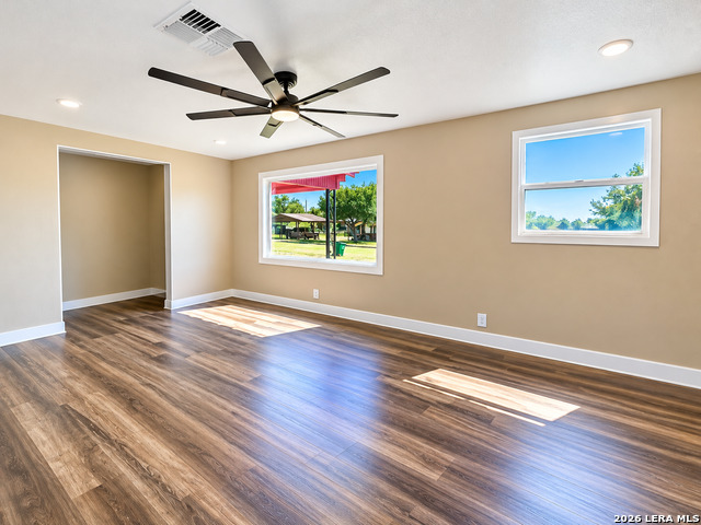 508 Nueces Property Photo 1