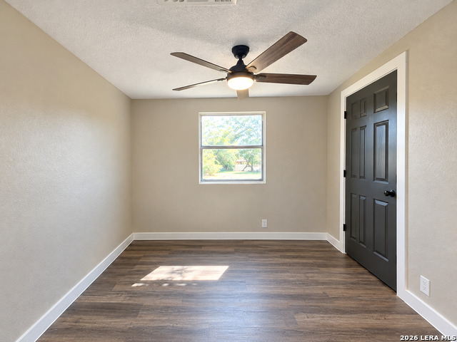 508 Nueces Property Photo 4