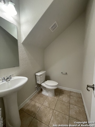2241 Windswept Way Property Photo 15