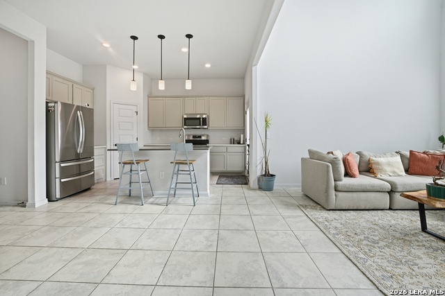 12901 Stanford Property Photo 6