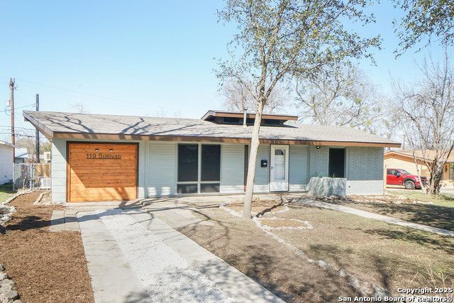 119 Sullivan Dr Property Photo 2