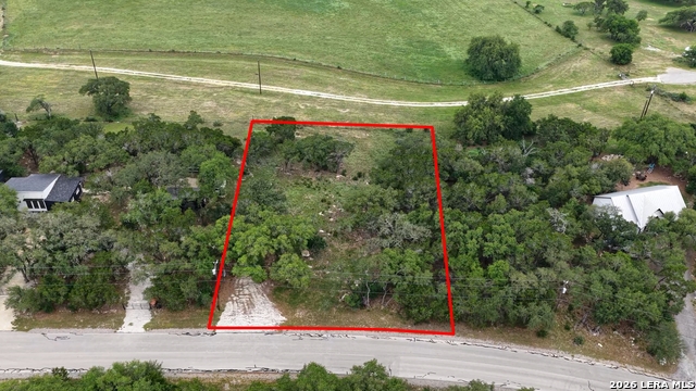 682 Winding River Ln Property Photo 1