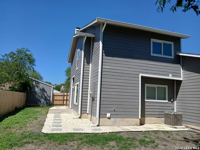 8416 Forest Ridge Dr Property Photo 6