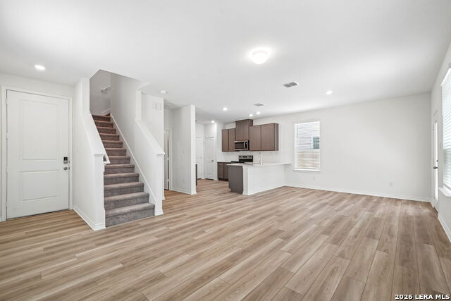 4102 Golden Mane Way Property Photo 5
