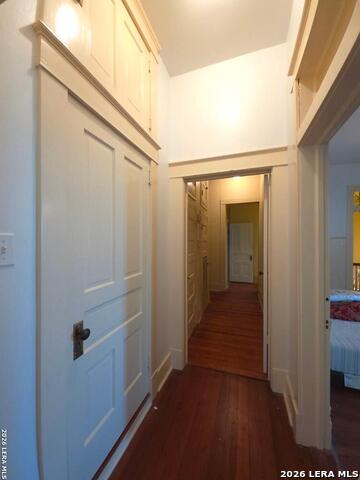 311 E Broadway St Property Photo 31