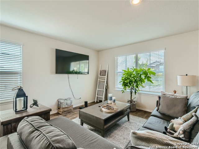 15347 Shortwing Property Photo 5