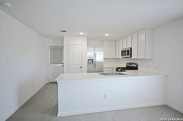 729 Thea Mdws Property Photo 4