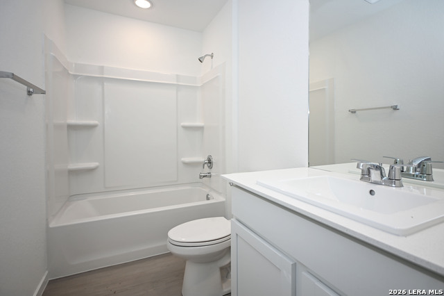729 Thea Mdws Property Photo 12