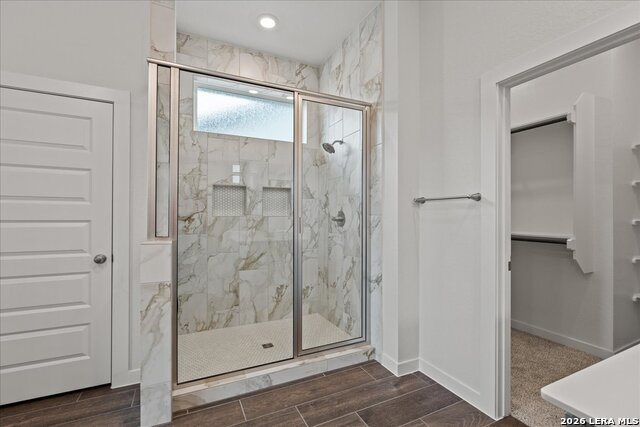 1910 Pining St Property Photo 11