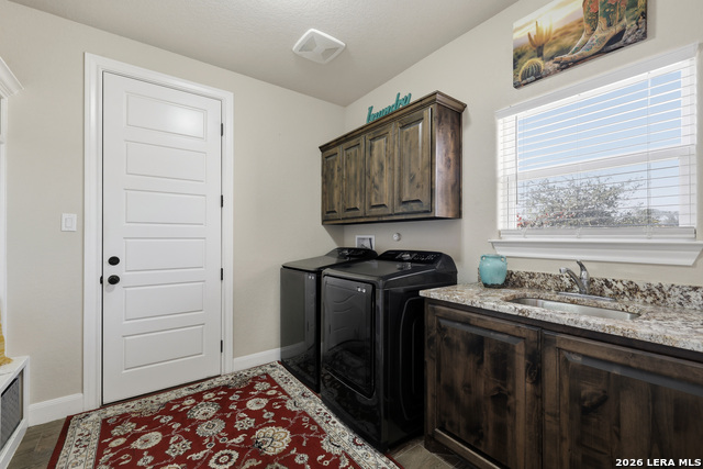 529 Double Gate Property Photo 33