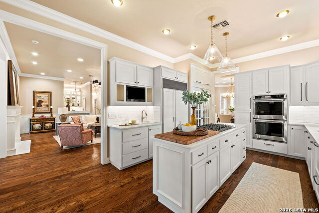 2 Chatsworth Way Property Photo 14