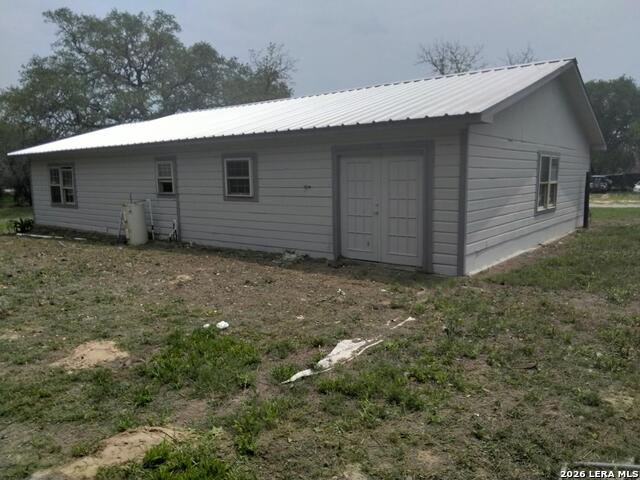 82 Lance Ln Property Photo 5