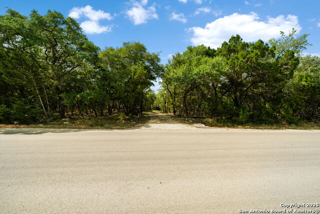 1775 Lost Trl Property Photo 2