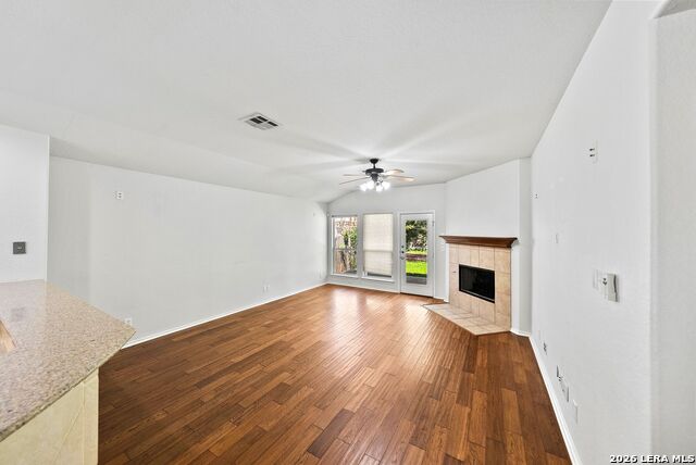 3451 Bennington Way Property Photo 6