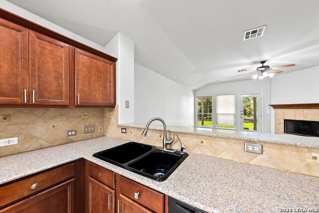 3451 Bennington Way Property Photo 11