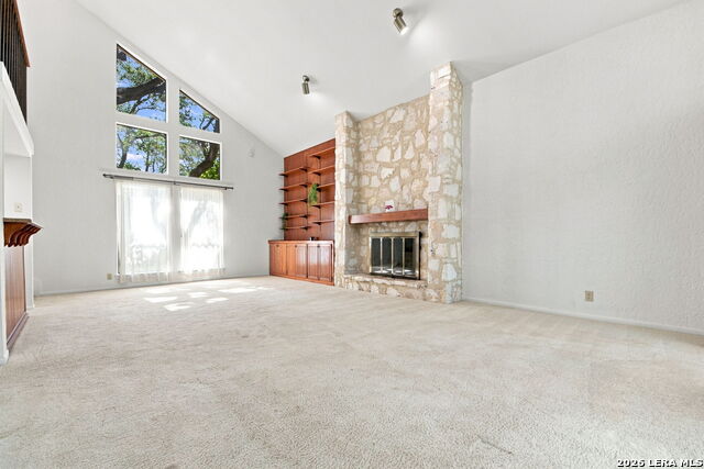 1739 Royal Crescent Property Photo 16