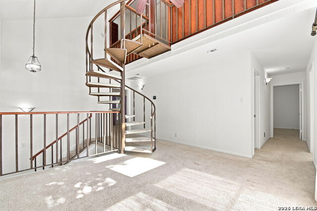 1739 Royal Crescent Property Photo 24