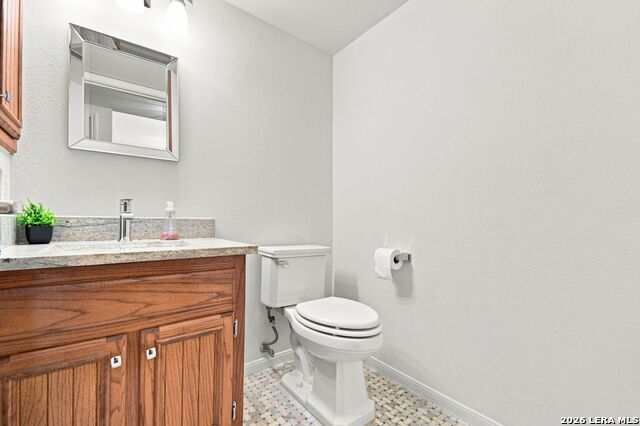 1739 Royal Crescent Property Photo 34