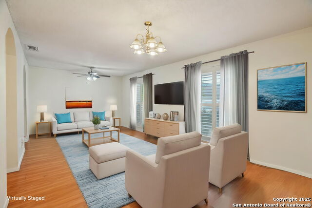 4919 Arbor Ridge Dr Property Photo 2