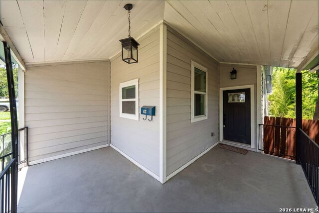 435 Belmont Property Photo 5