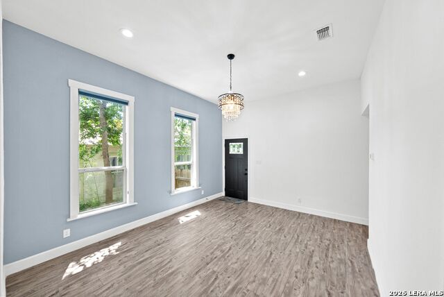 435 Belmont Property Photo 8