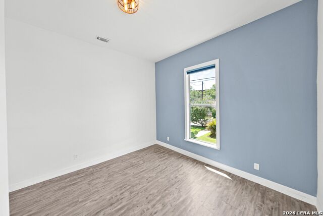 435 Belmont Property Photo 14