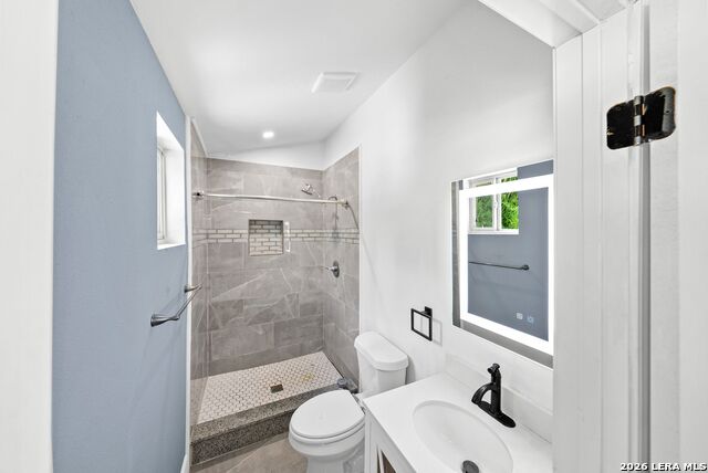 435 Belmont Property Photo 20