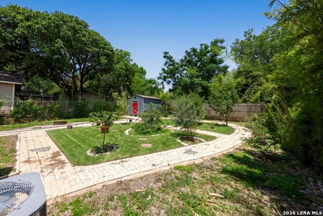 435 Belmont Property Photo 22