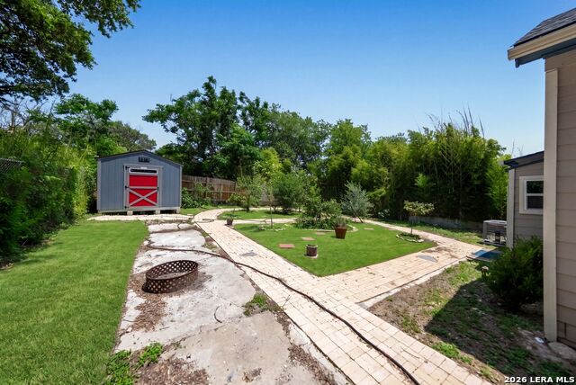 435 Belmont Property Photo 25