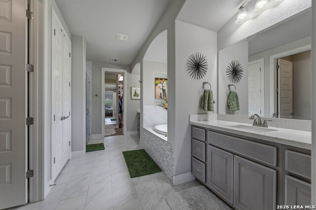 2550 Black Bear Dr Property Photo 22