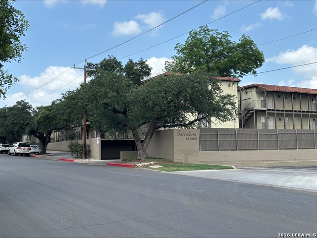 66 Brees Blvd Property Photo 1