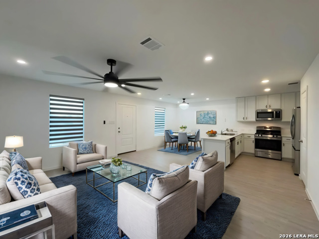 6914 Dorato Ridge Property Photo 2