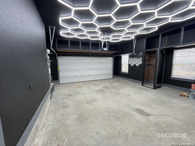 419 Aurora Basin Property Photo 4