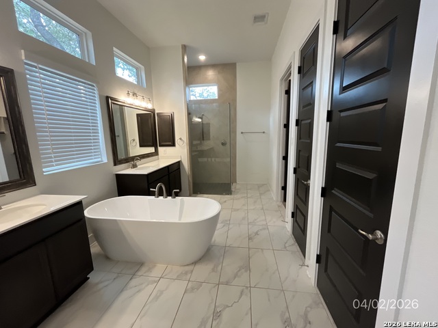 419 Aurora Basin Property Photo 5