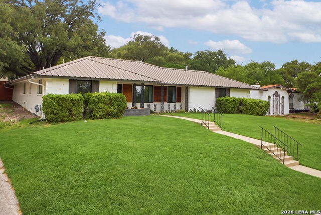 4103 Mount Laurel Property Photo 3
