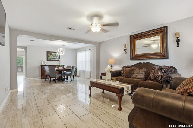 5930 Sapphire Cave Property Photo 6