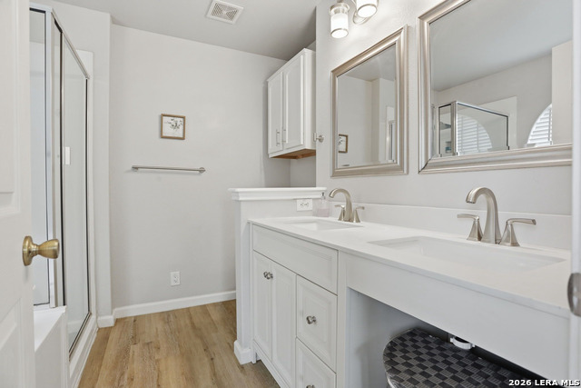 5930 Sapphire Cave Property Photo 21