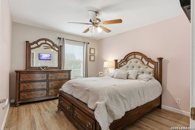 5930 Sapphire Cave Property Photo 23