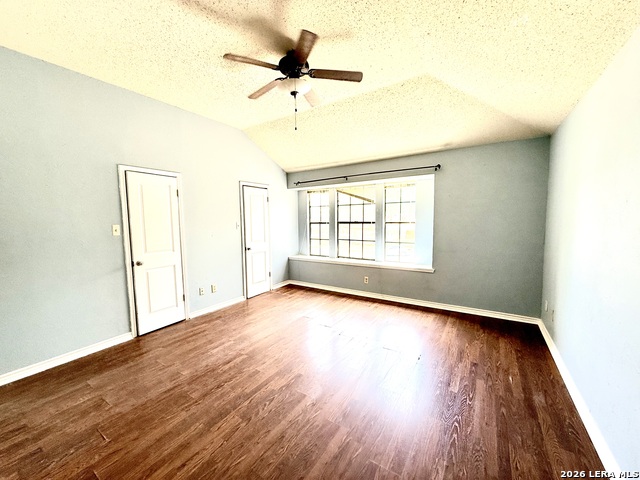 2812 Hidden Grove Ln Property Photo 14