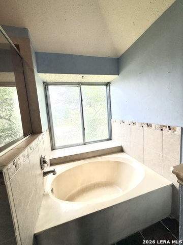 2812 Hidden Grove Ln Property Photo 15