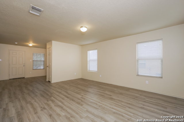 7539 Spanish Dagger Property Photo 6