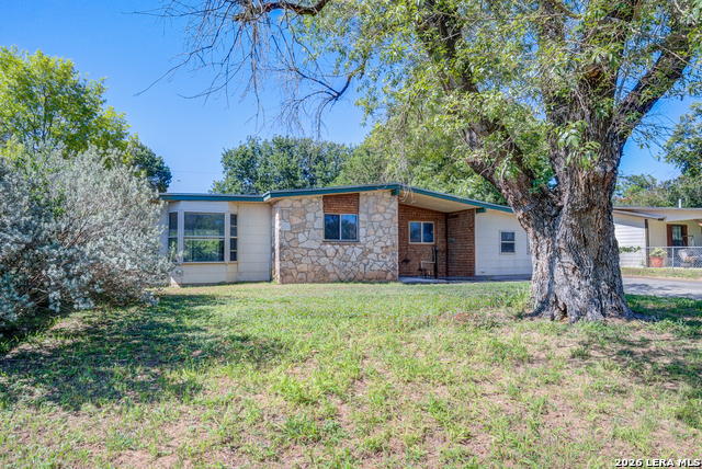 430 Lanier Property Photo 1