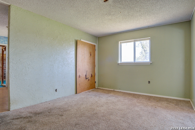 430 Lanier Property Photo 6