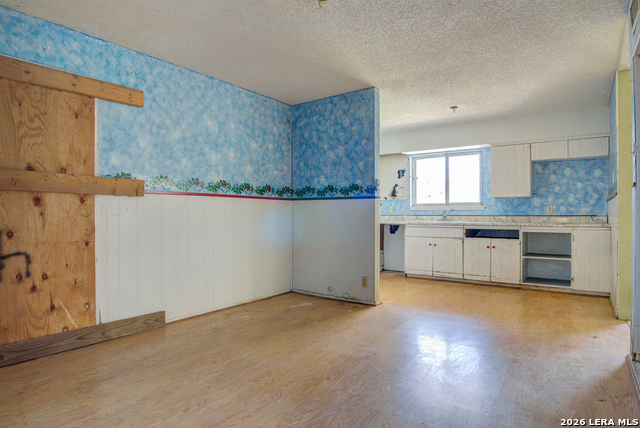 430 Lanier Property Photo 17