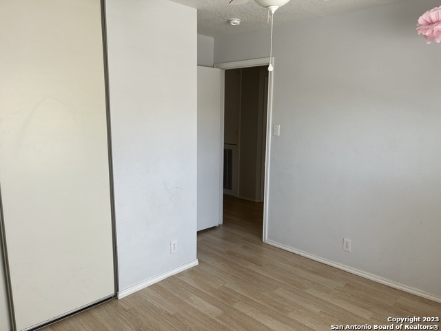 15 Mclennan Oak Property Photo 18