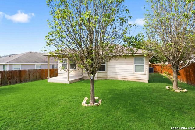 2423 Dimmitt Dr Property Photo 2