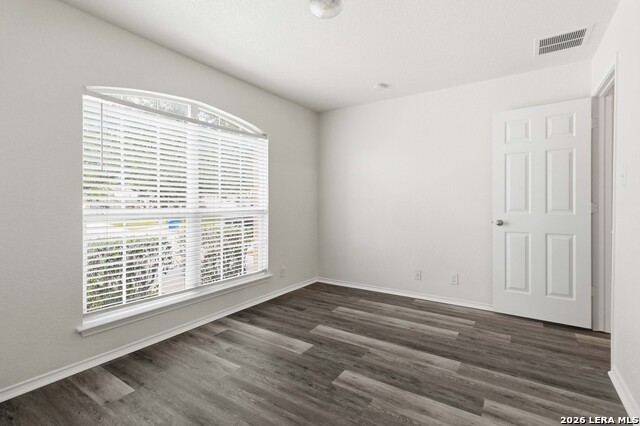2423 Dimmitt Dr Property Photo 6